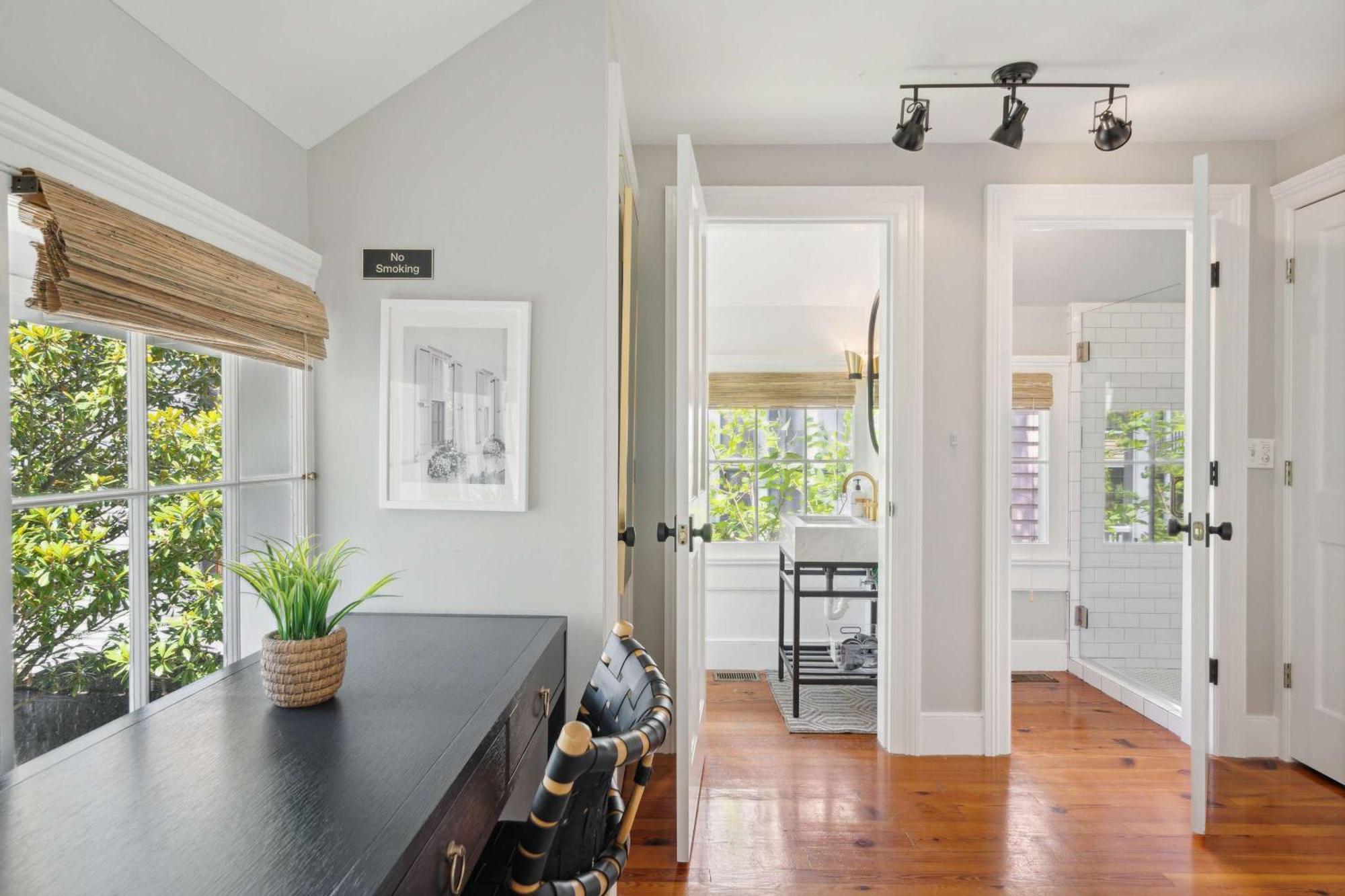 Serene Cottage With Beautiful Garden And Heated Pool Charleston Bagian luar foto
